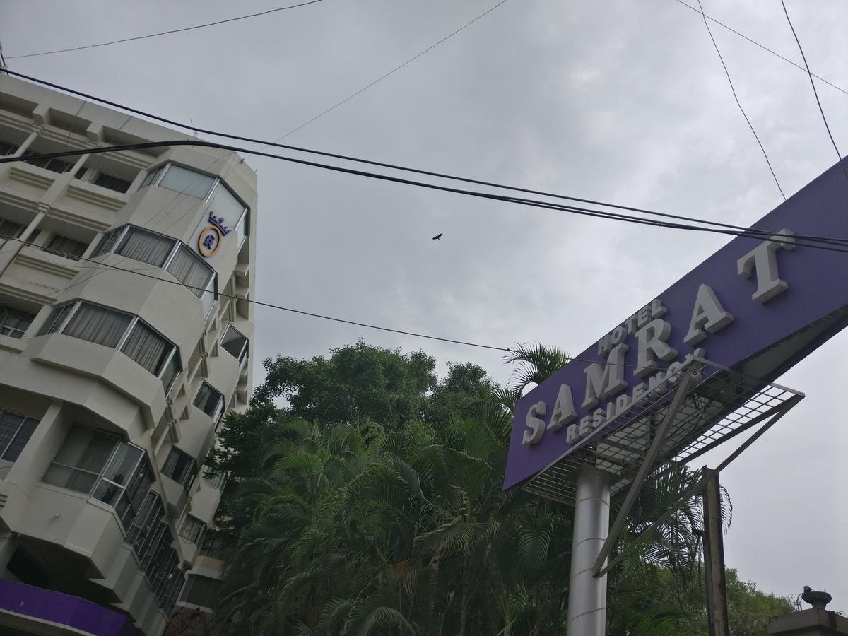 Hotel Samrat Residency Bangalore Exterior foto