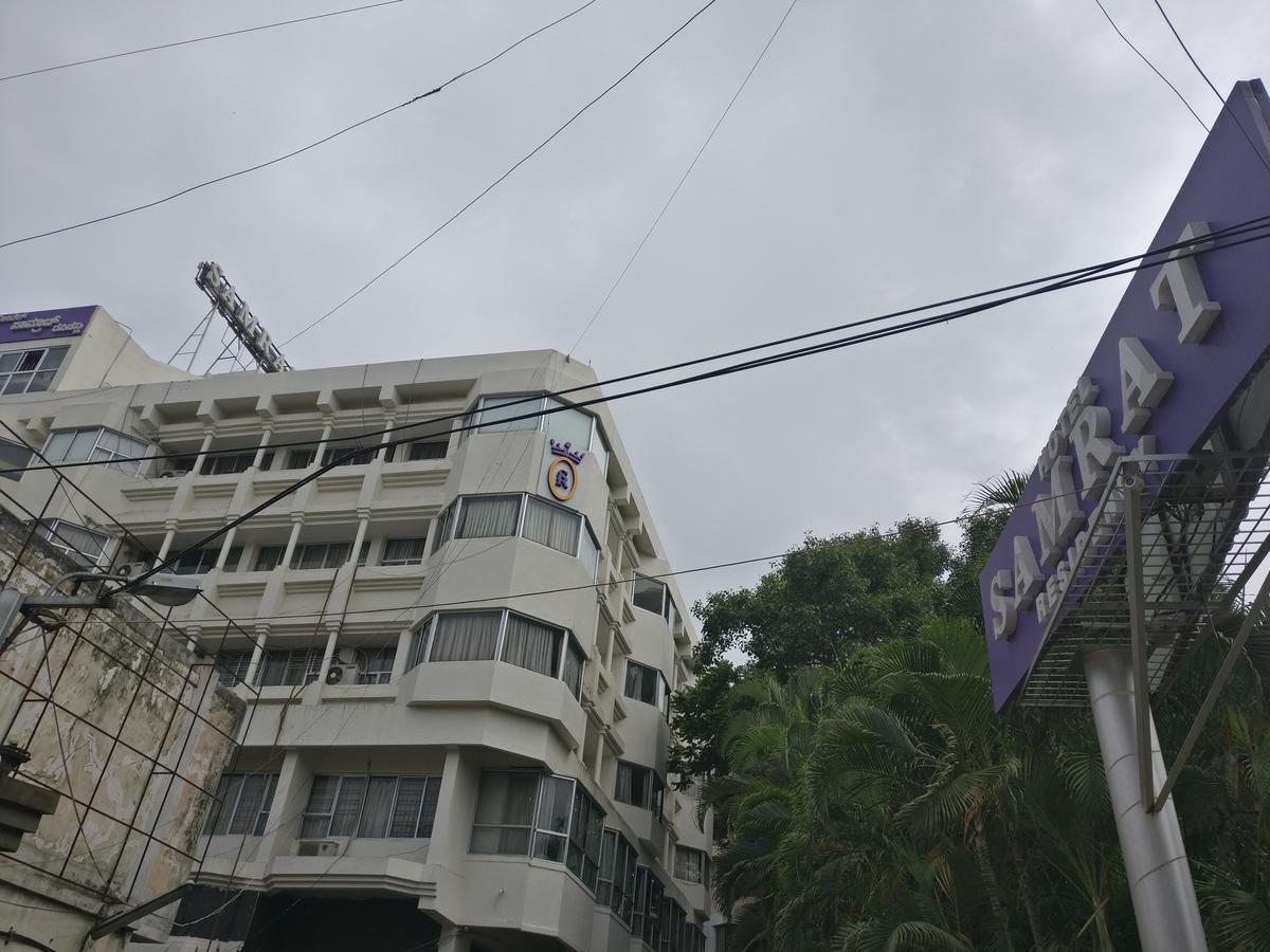 Hotel Samrat Residency Bangalore Exterior foto